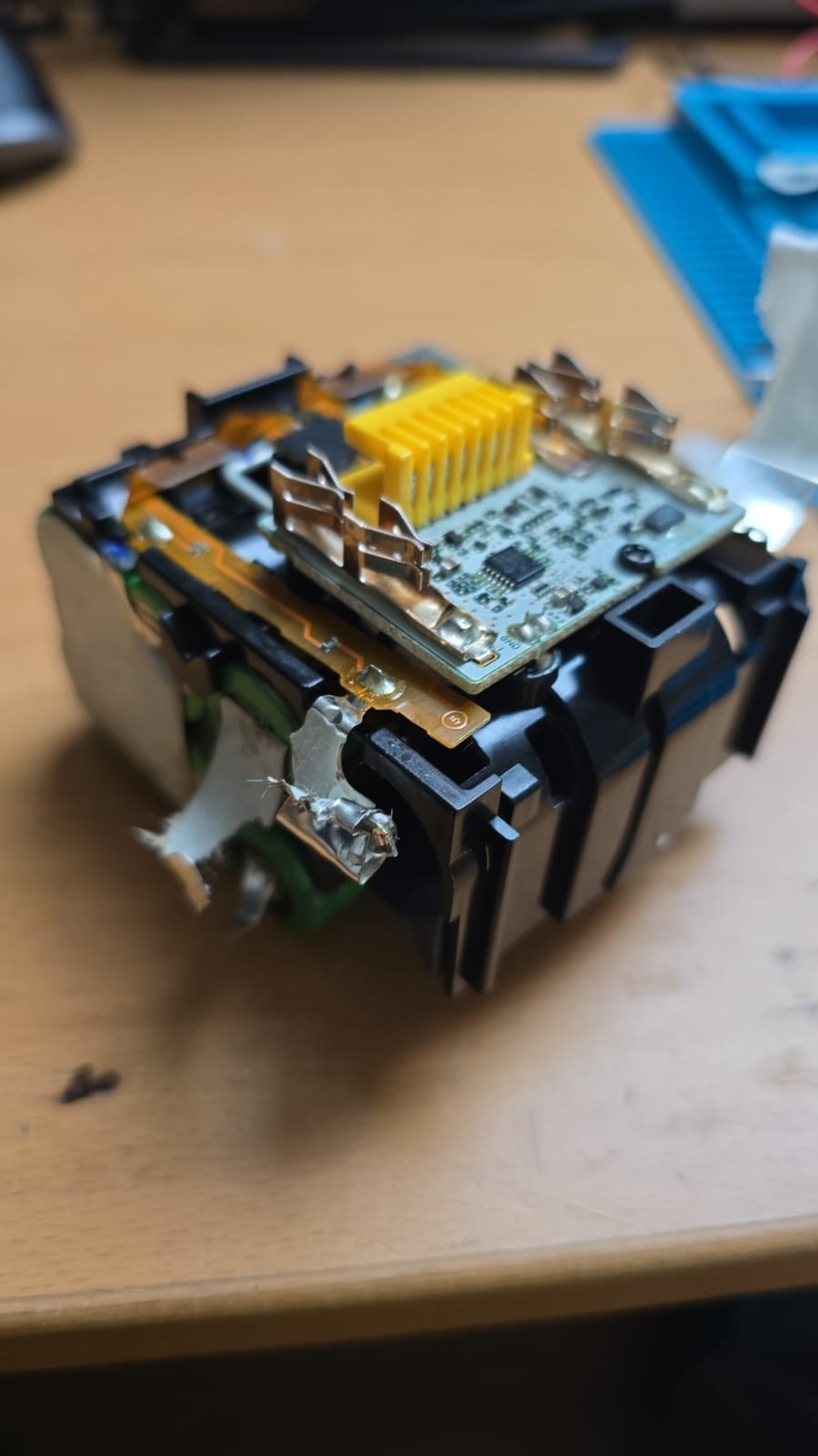 Battery cells and protection board